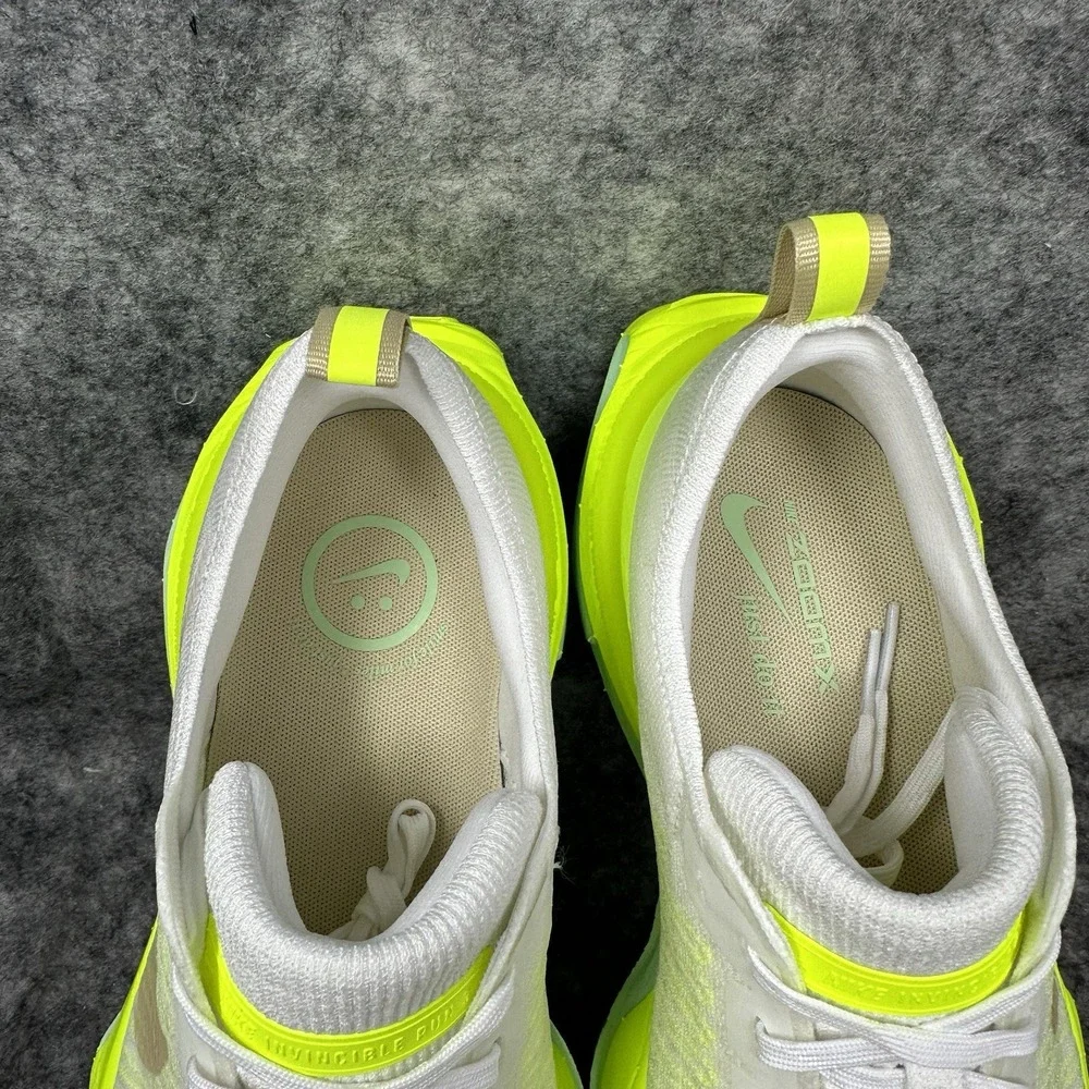 Nike ZoomX Invincible 3 Running Shoes Mens Size 8 White Volt Sail DR2615-104